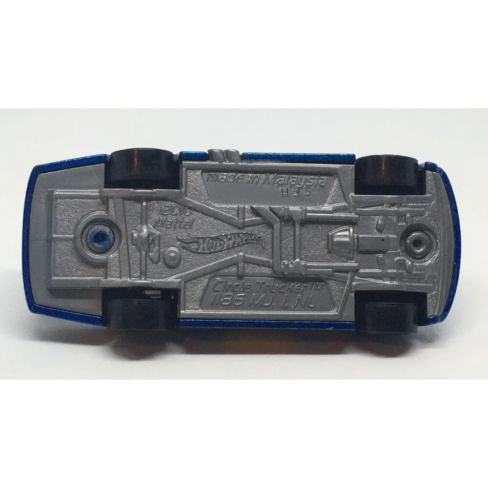 Circle Trucker Hot Wheels 2010 Blue Orange Tony DeBerry Race Car 20 Mattel H35